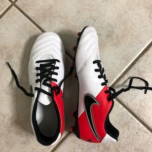 Nike Soccer Cleats - Like New